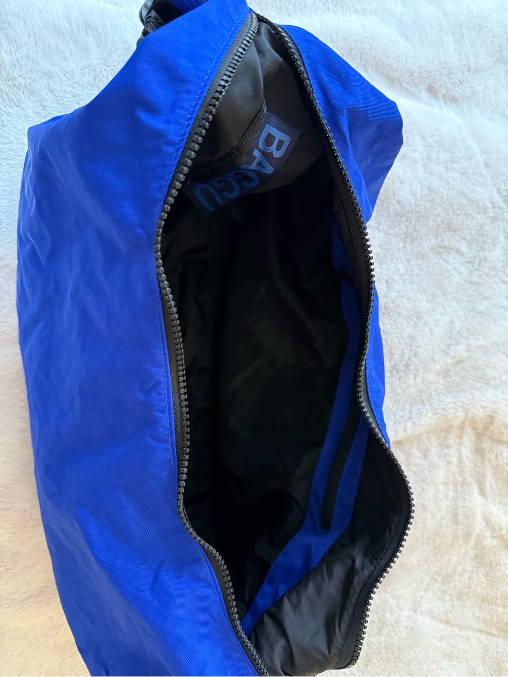 BAGGU Large Nylon Crescent Bag Lapis - Picture 8 of 15
